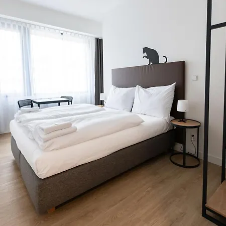 Factory Apartahotel 3*