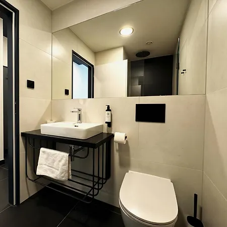 Factory Lejlighedshotel 4*